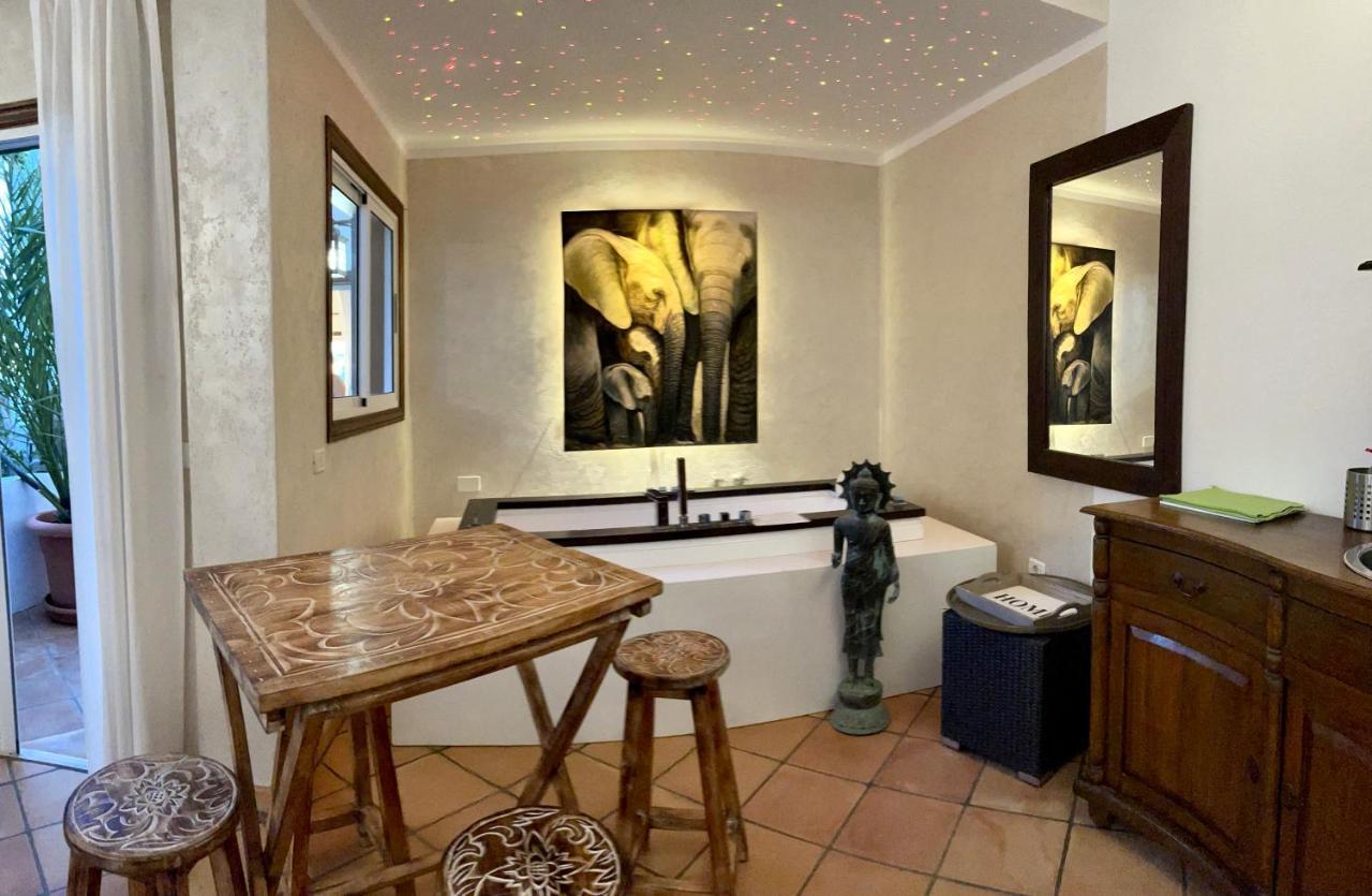 La Galeria Appartement Calera Buitenkant foto